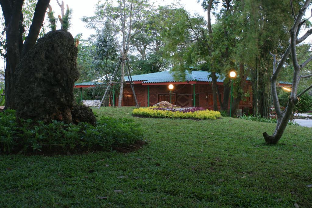 Khao Yai Garden Lodge Pak Chong Exterior foto